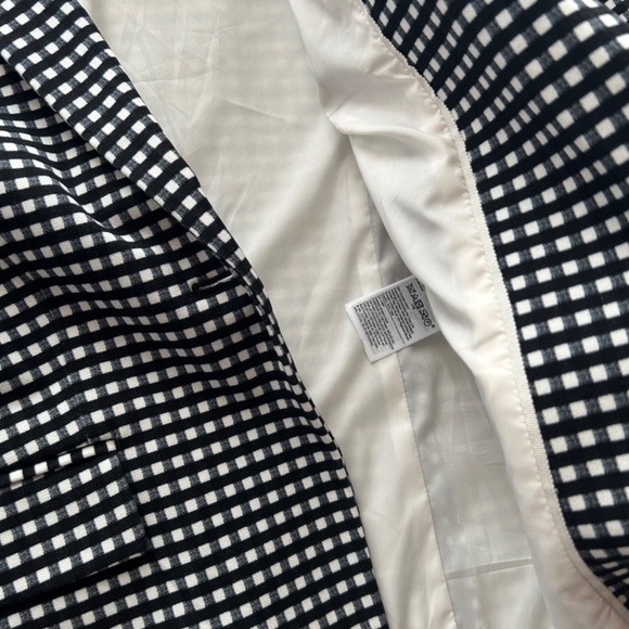 Banana Republic Blazer - Picture 3 of 3